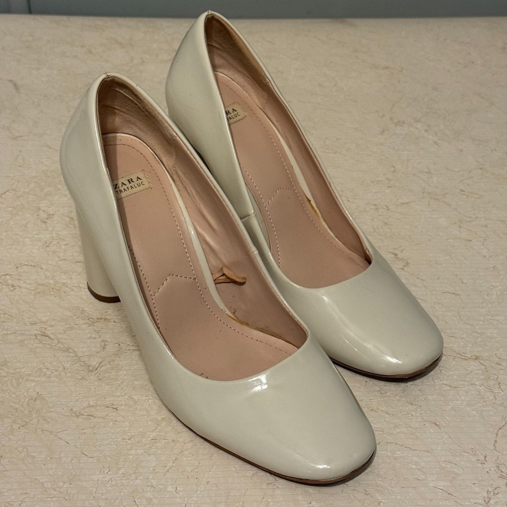 ZARA Trafaluc Block Heel Pumps Patent Ivory White Size 38 US 7.5–8 S